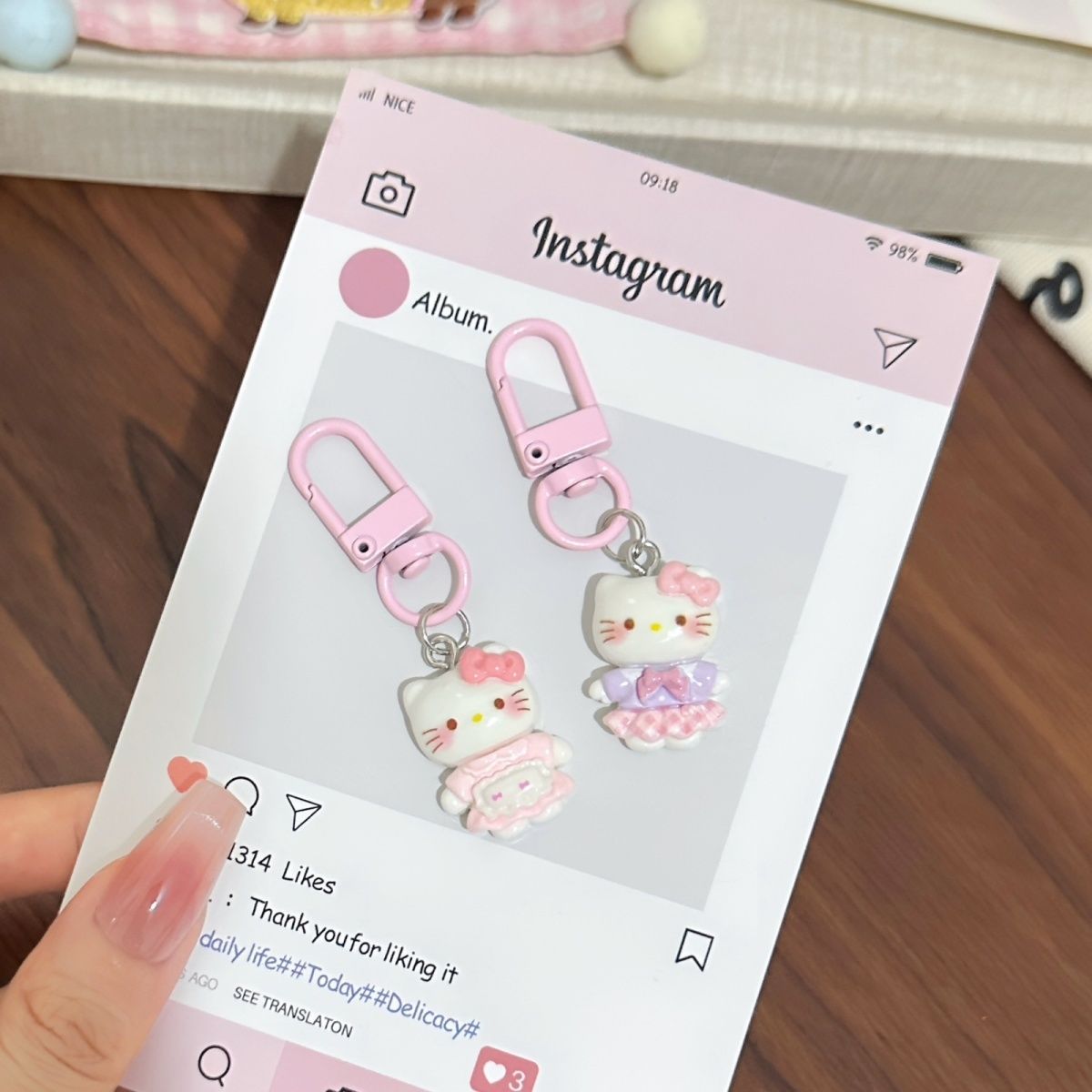 Cute Plaid Skirt Hello Kitty P - Power Bank Wireless review and price